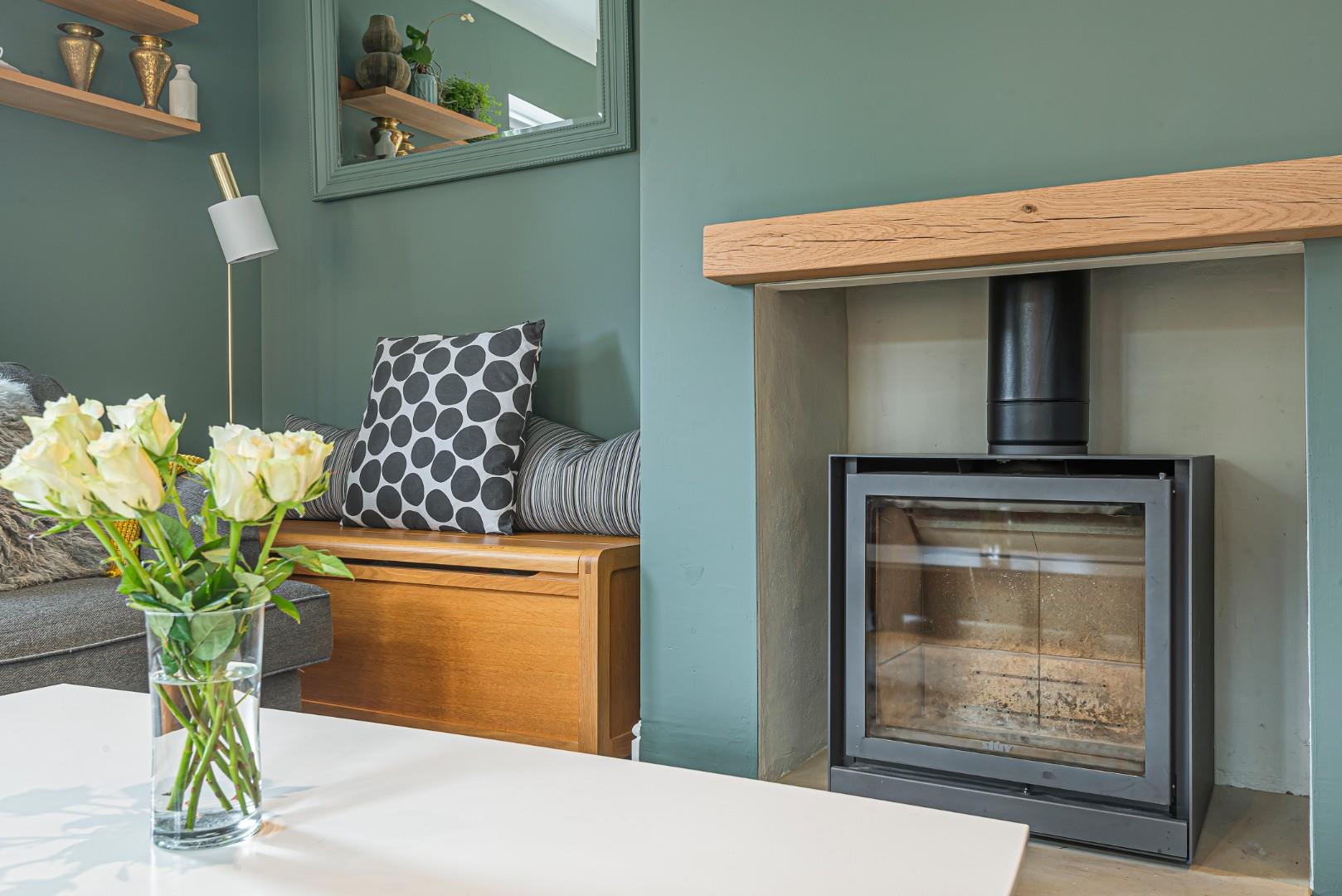 Cardwells Keep, Guildford Collins Guildford